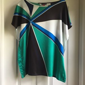 Vince Camuto Oversized Top—Flared side seams!